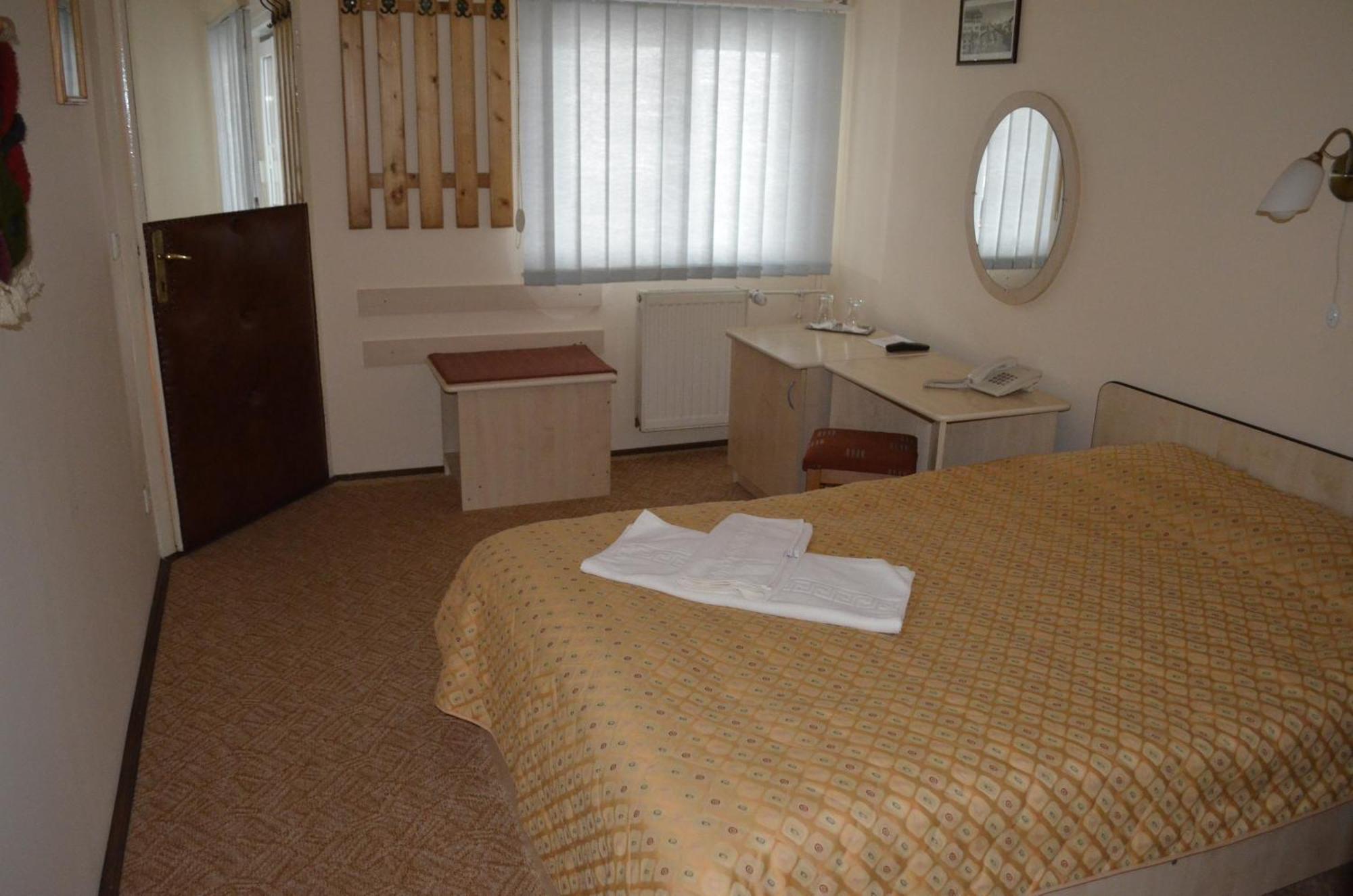 Pension Tip-Top Târgu-Mureş Habitación foto