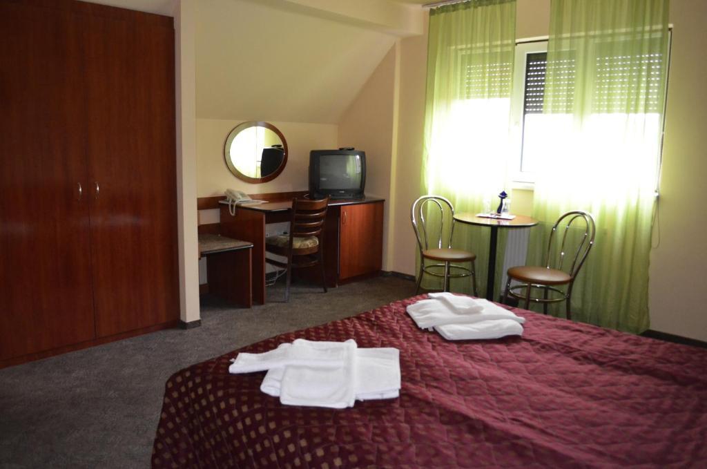 Pension Tip-Top Târgu-Mureş Habitación foto
